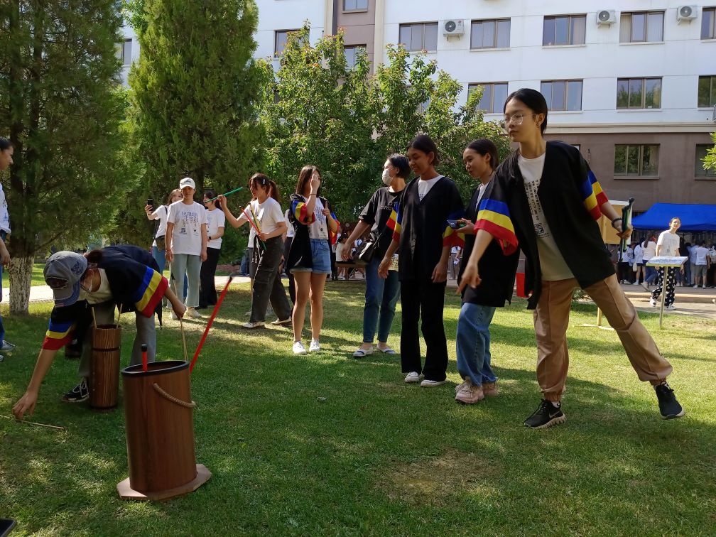 Азарт и веселье: как прошел ежегодный Фестиваль корейских традиционных игр в Ташкенте